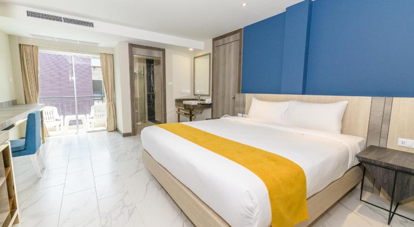 Image of Superior Room 3