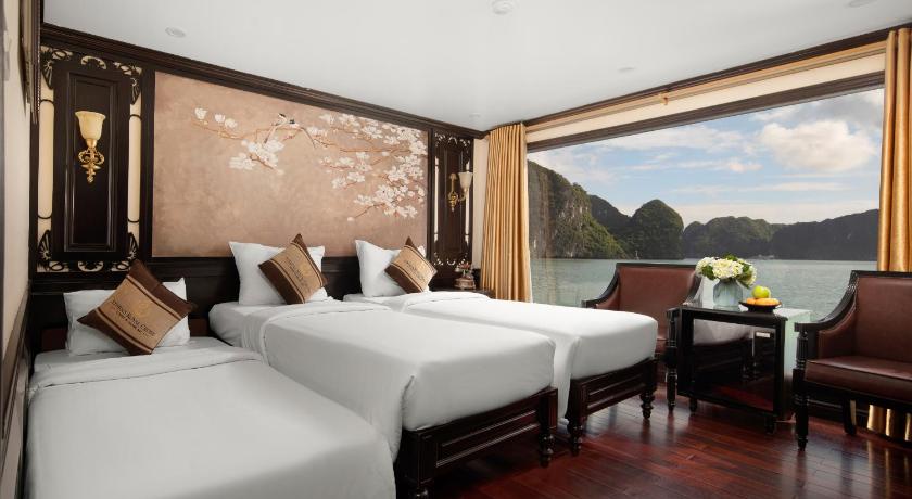 Image of Elegance Suite with Balcony - 1 Night 2 Days 4
