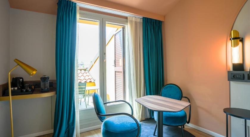 Deluxe with balcony fotója 4