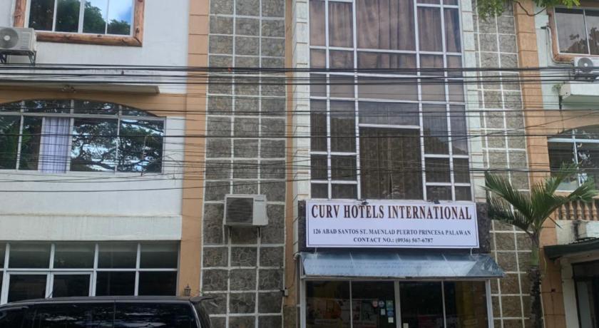Curv Hotels minutes to Airport- Malls - image 2