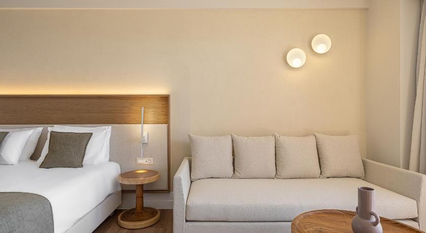 Image of JUNIOR SUITE WITH PRIVATE POOL 13