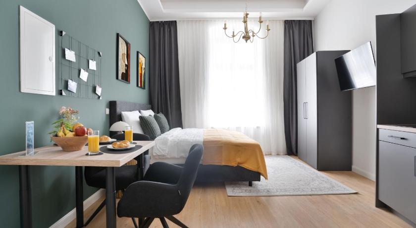 Zentrale Apartments I home2share