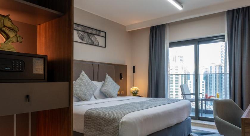 Image of Superior City View Room with King Bed or 2 Single Beds 8