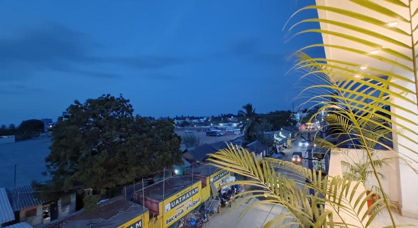 람메스와람 Rishi Residency 호텔 레스토랑