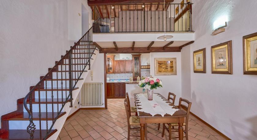 Photo of La Terrazza - Agoda Discount Booking