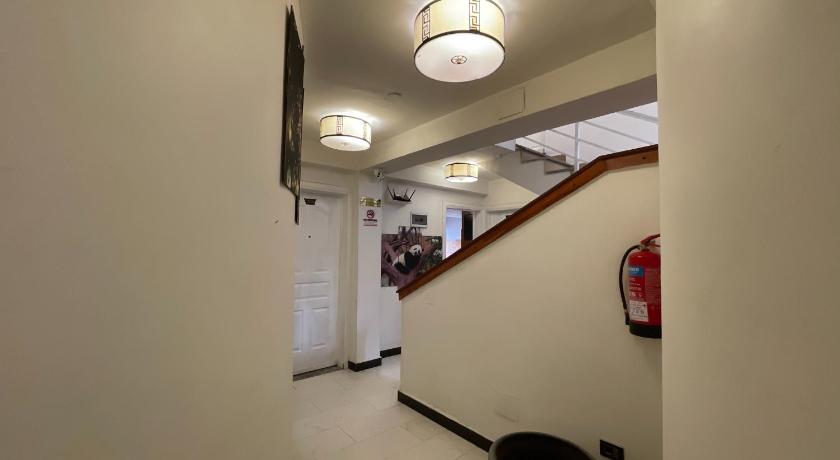 Abat Guest House - image 14