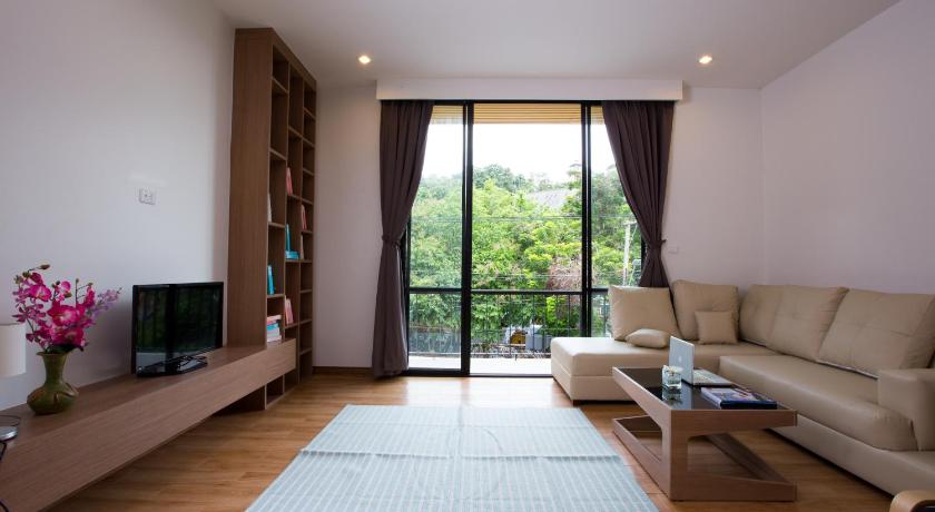 Image of Executive Suite 6