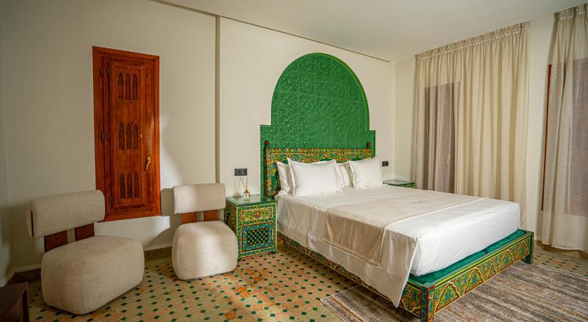 Image of Deluxe Double Room 12
