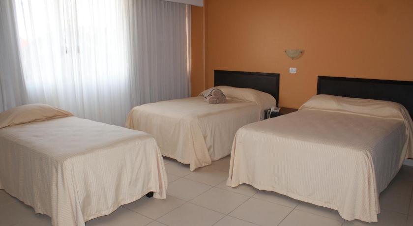 Image of Triple Room 5