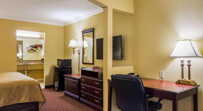 브라이언트 (AR) Bryant Inn And Suites 2성급 숙소 부대시설