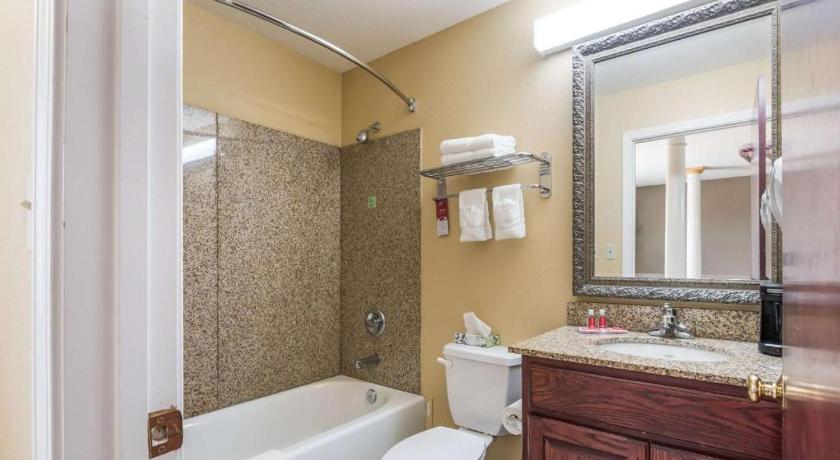 브라이언트 (AR) Bryant Inn And Suites 2성급 숙소 레스토랑