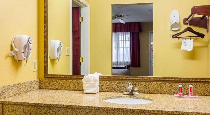 브라이언트 (AR) Bryant Inn And Suites 2성급 숙소 전망