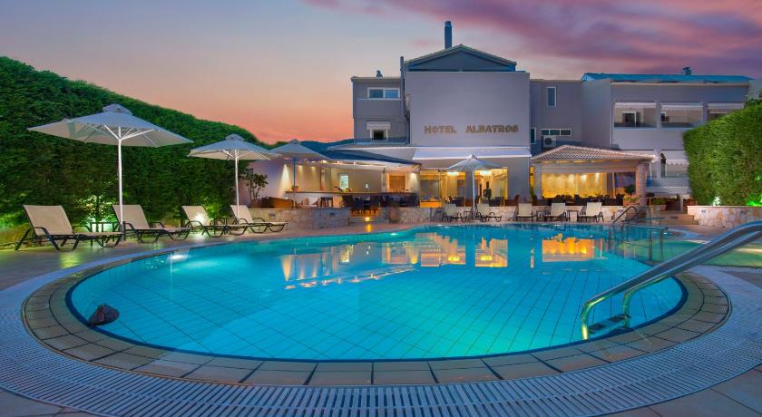 Albatros Hotel — Hotel in Syvota