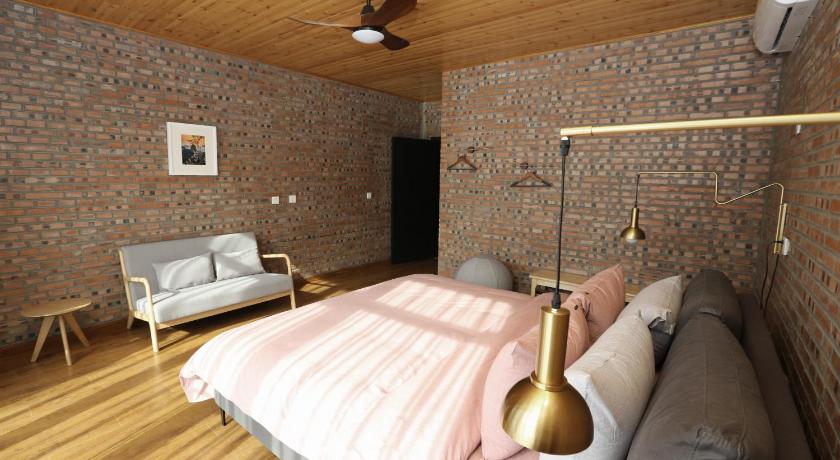 Image of Double Room with Mountain View 0