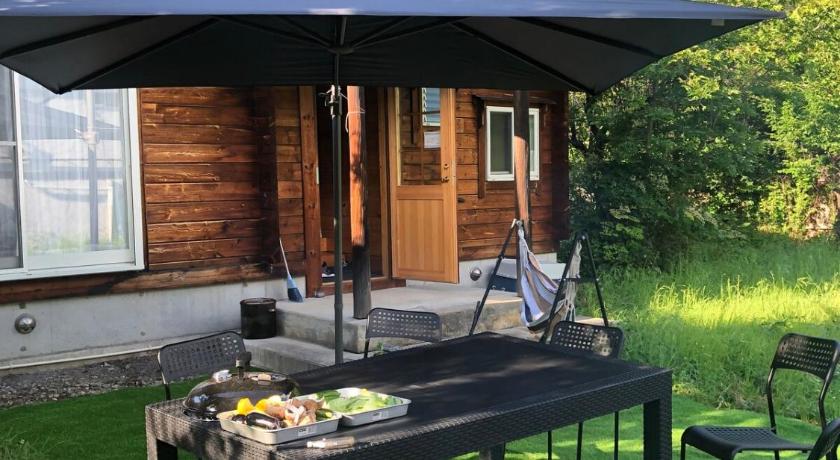 里山辺ウッドハウスちいさいおうち