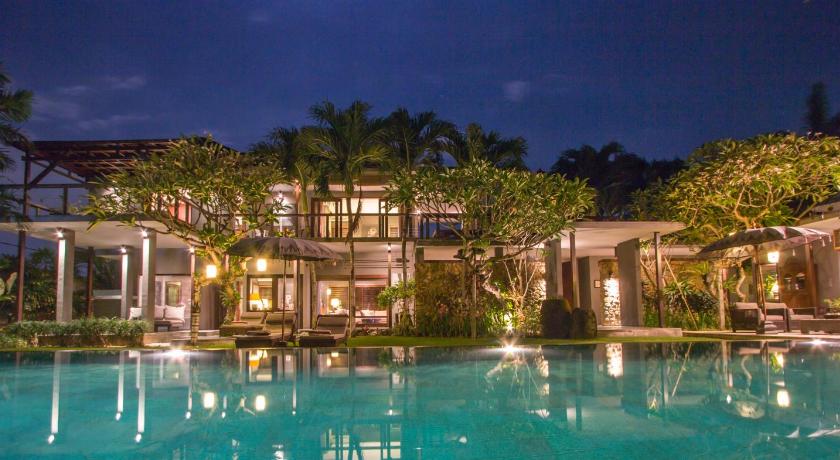 Chimera Villas - image 2