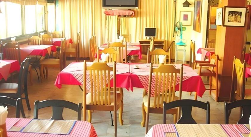 パタヤ Mr Mac's Place 5つ星 ホテル プール