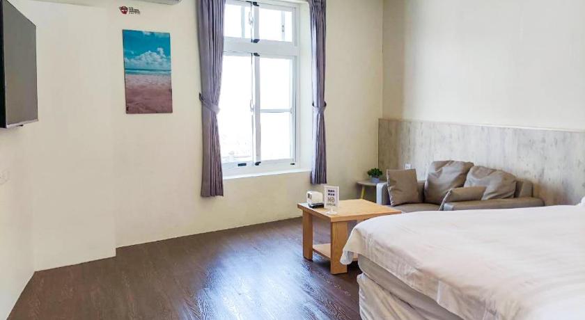 Image of Standard Quadruple Room 1