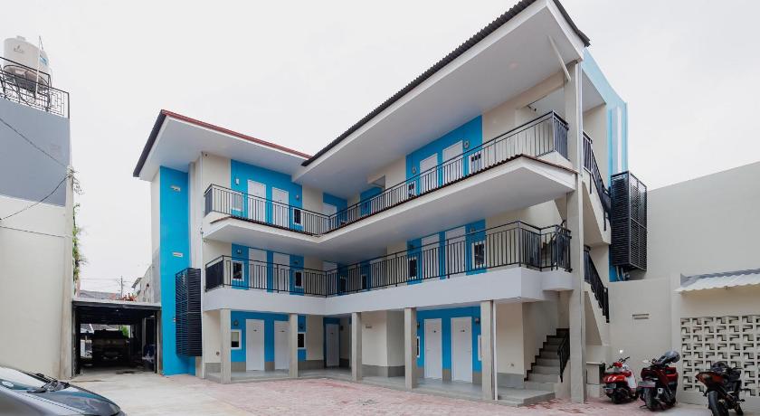 Urbanview Petukangan Mansion Jakarta – Jakarta, NY