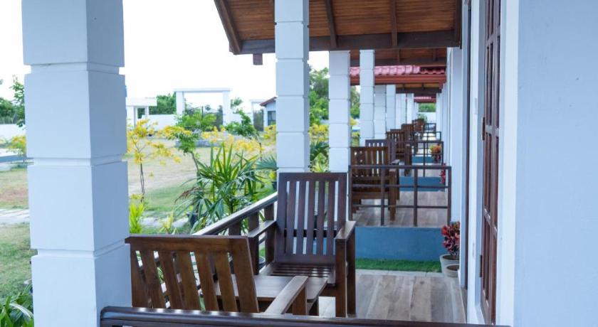 US Cabanas - image 19