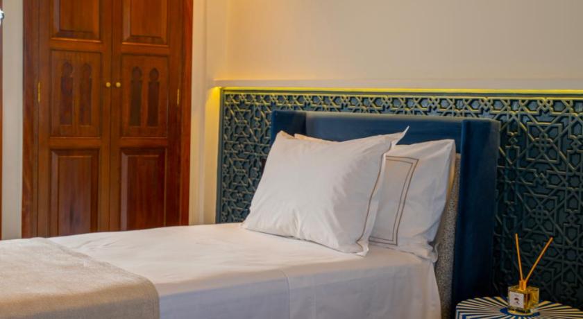 Image of Twin Room with Shower 10