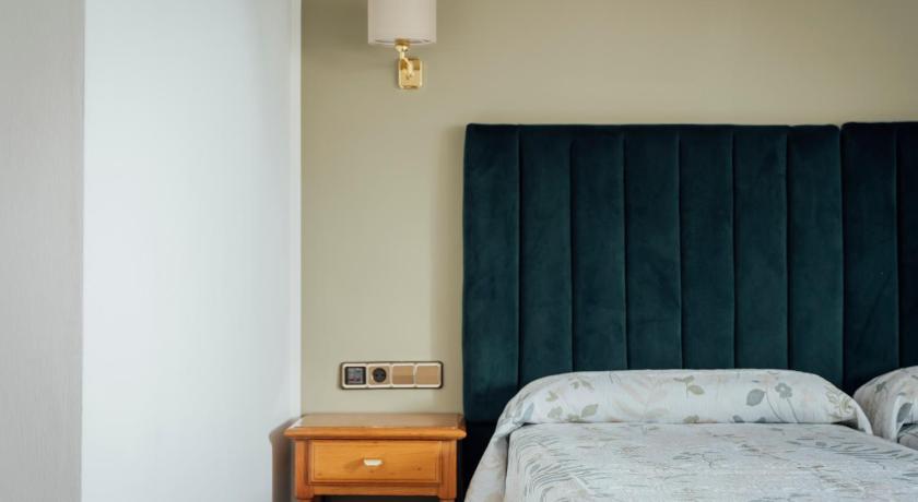 Image of Double or Twin Room 13