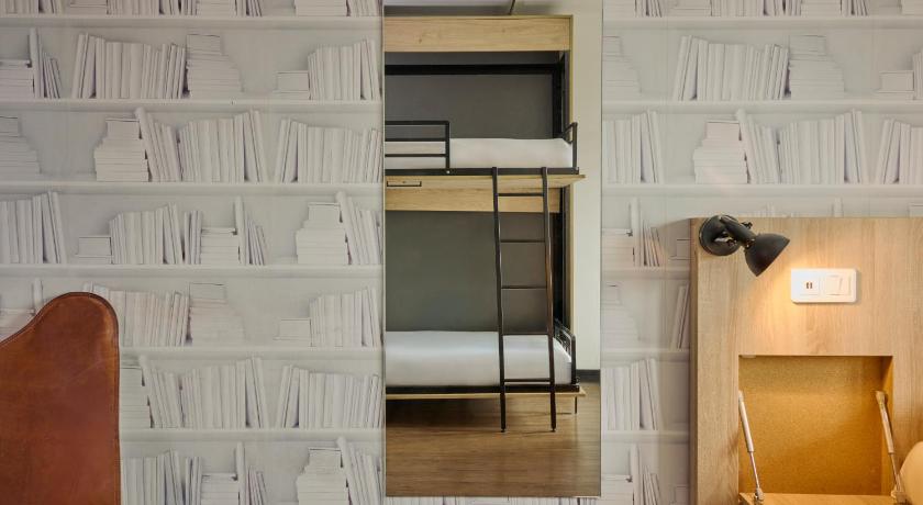 Image of Family Room 5
