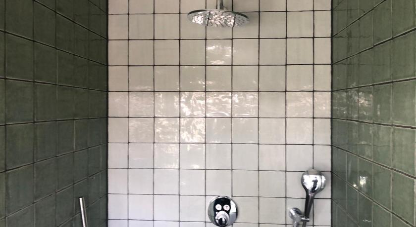 아른헴 de Zeilende kraay 3성급 호텔 로비