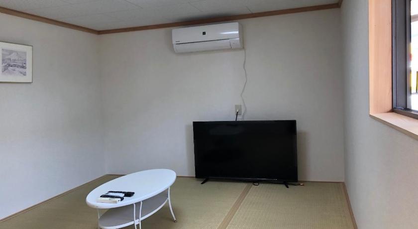 Iruka no Yado Bekkan - Vacation STAY 81265v