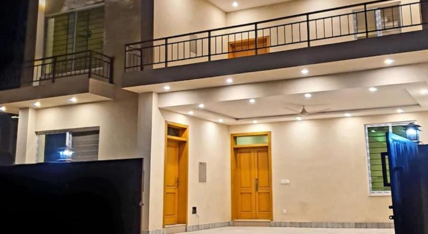 Dream Lodge Guest house - image 7