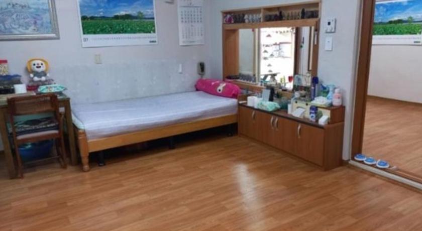 江陵 Gangneung Hakdong Hanok Pension 3つ星 宿泊施設 プール