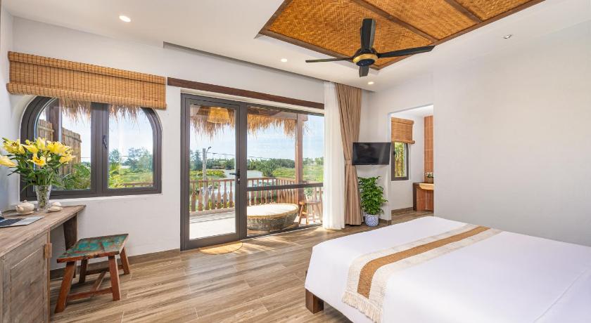 Image of Villa with Private Pool 12