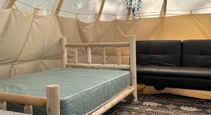 Tillamook Misty River RV Park 2-Star Accommodation view