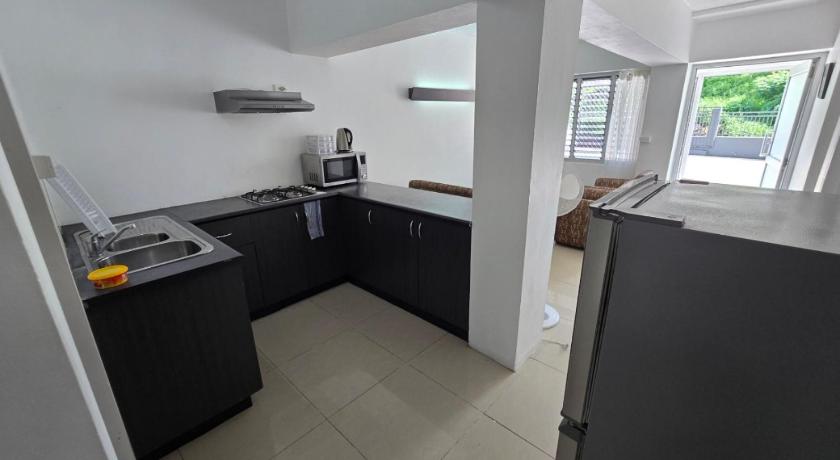 Image of Apartment With Shared Bathroom 1