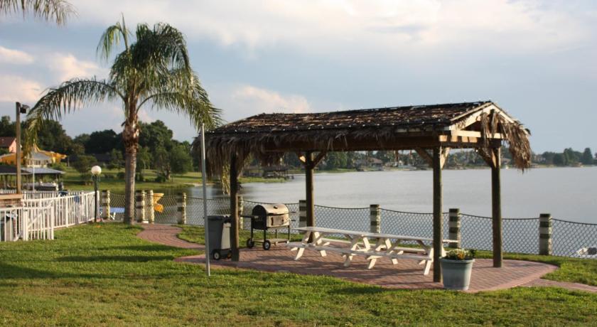 Lake Roy Beach Inn - Winter Haven