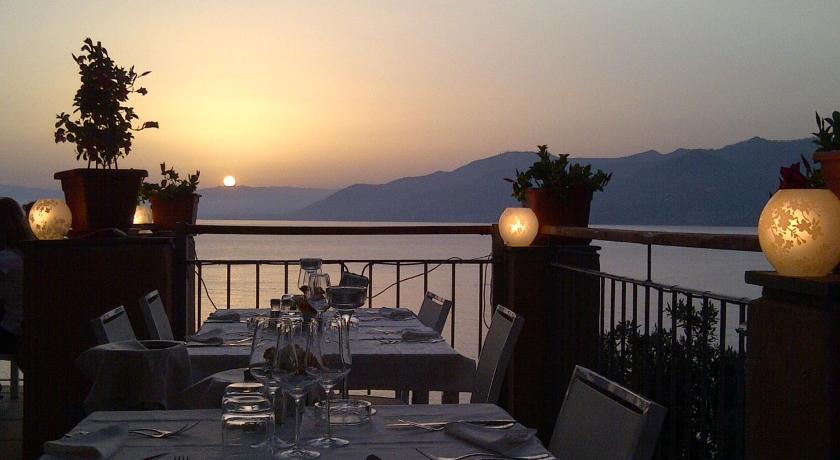 Stella Maris Resort photo