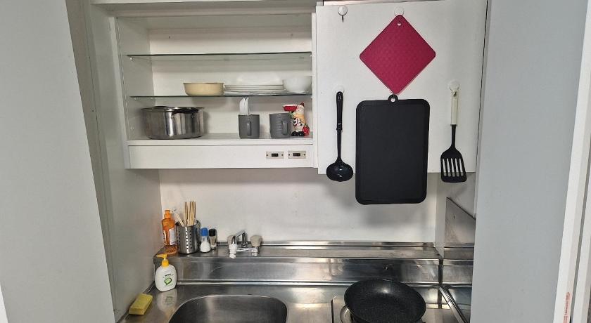 Osaka Honmachi Station 3min Spacious Family Apartment for 4 Guests 801 3-Star Single Room pool