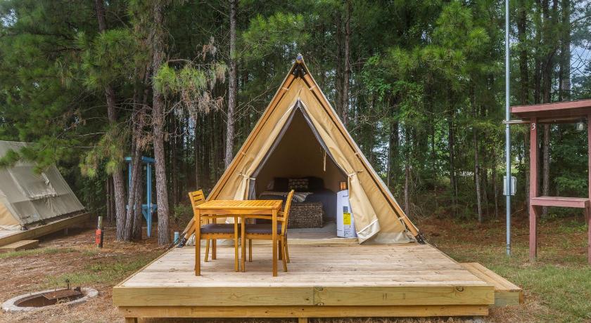 オナラスカ (TX) Lakeside A-Frame Waterfront Stay Lake Views 3つ星 宿泊施設 客室