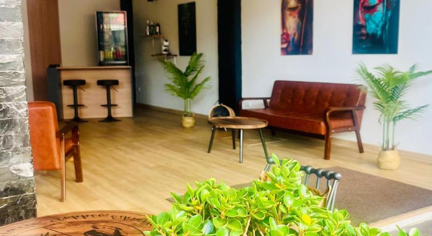 28 Boutique Hotel - Newly Renovated - image 10
