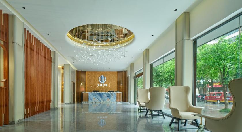 Zhangjiajie Wulingyuan Integrity Hotel - 800m to Forest Park East Gate,next to the Bus Stn, Free Poo