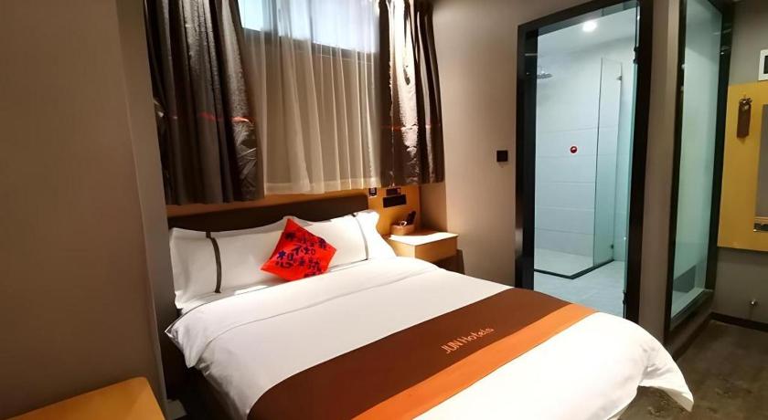 Jun Hotel Hubei Wuhan Jianghan District Jianghan Road Walking Street - image 13