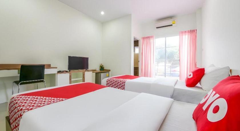 촌부리 Purada Mansion 2-Star Hotel suite