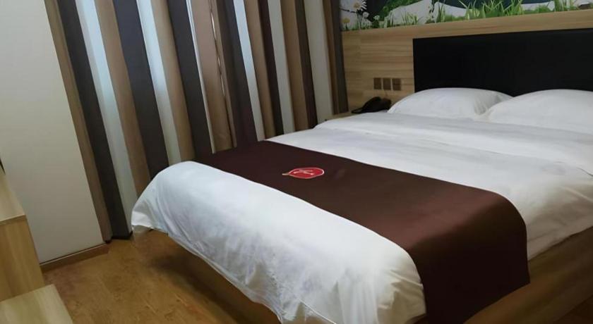 Thank Inn Plus Hotel Shandong Jining High-tech District Huangtun Plaza Commercial Building – Jining, NC