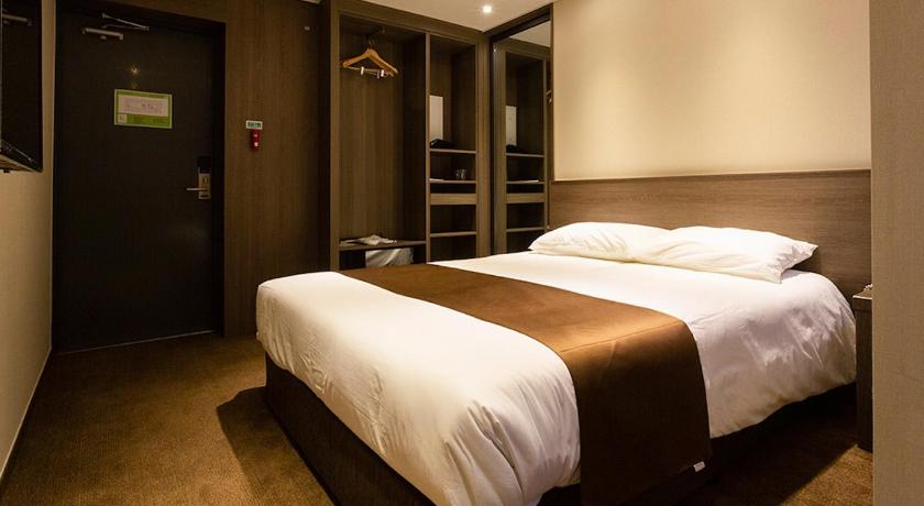 チェジュ Grand Millions Hotel  4つ星 ホテル レストラン