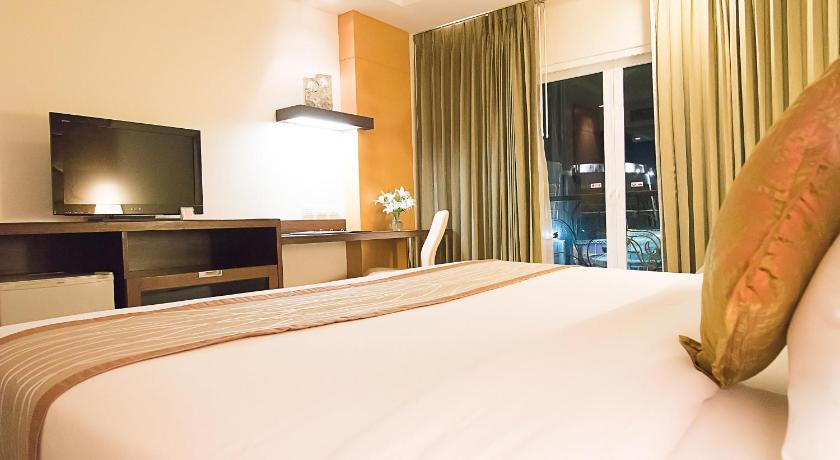 Image of Jacuzzi Deluxe 14