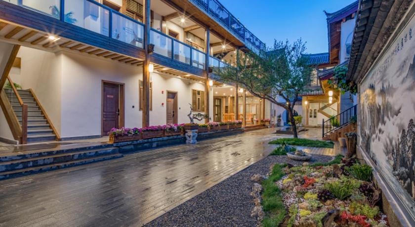 麗江 Floral Qinyuan Light Luxury Inn Lijiang Ancient Town Flagship Store-花筑沁园轻奢客栈丽江古城店 ホテル 外観