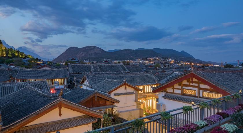 麗江 Floral Qinyuan Light Luxury Inn Lijiang Ancient Town Flagship Store-花筑沁园轻奢客栈丽江古城店 ホテル スイート