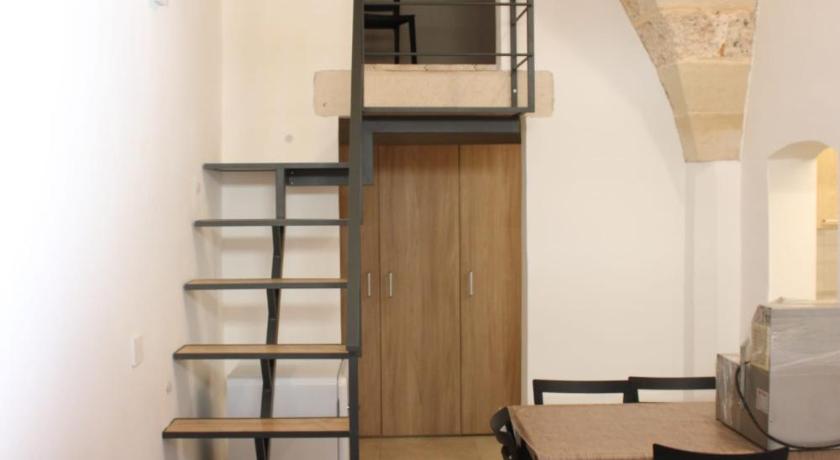 CRISTALLI Home