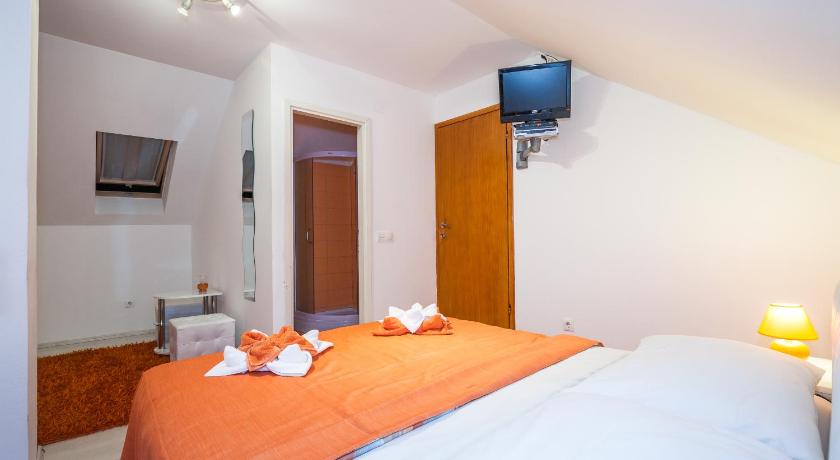 Guest House Slavica photo