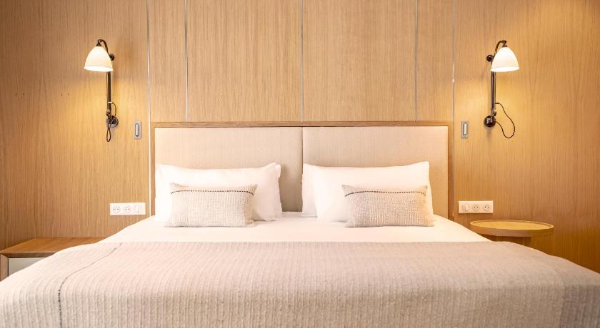 Image of Prestige Natural 5